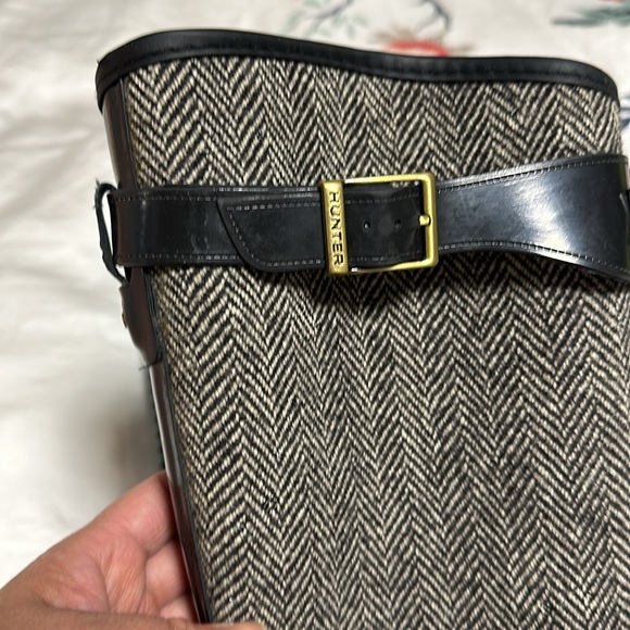 Hunter Boots - Picture 2 of 11